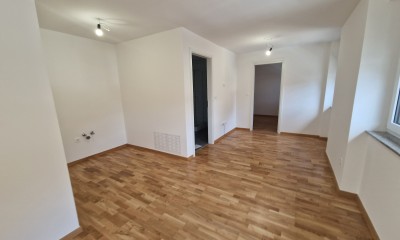 Stanovanja, Center, Črna na Koroškem  